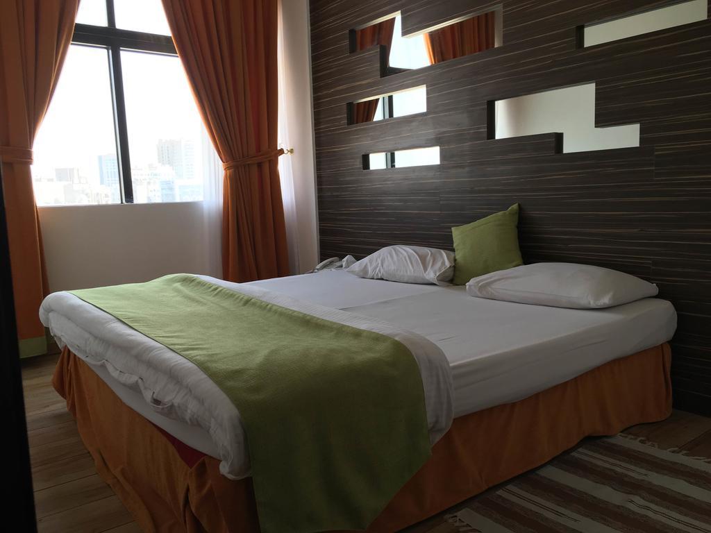 Everest International Hotel دبي المظهر الخارجي الصورة
