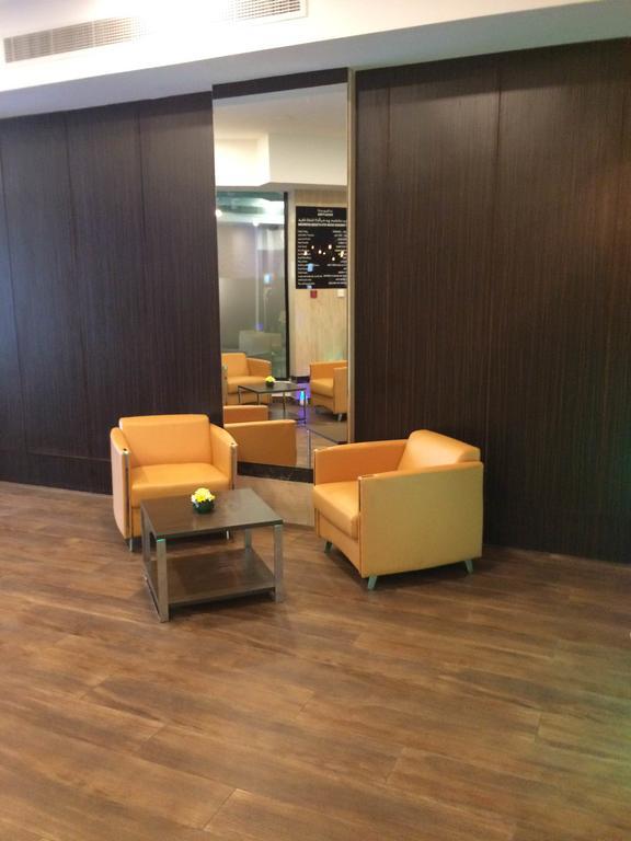Everest International Hotel دبي المظهر الخارجي الصورة