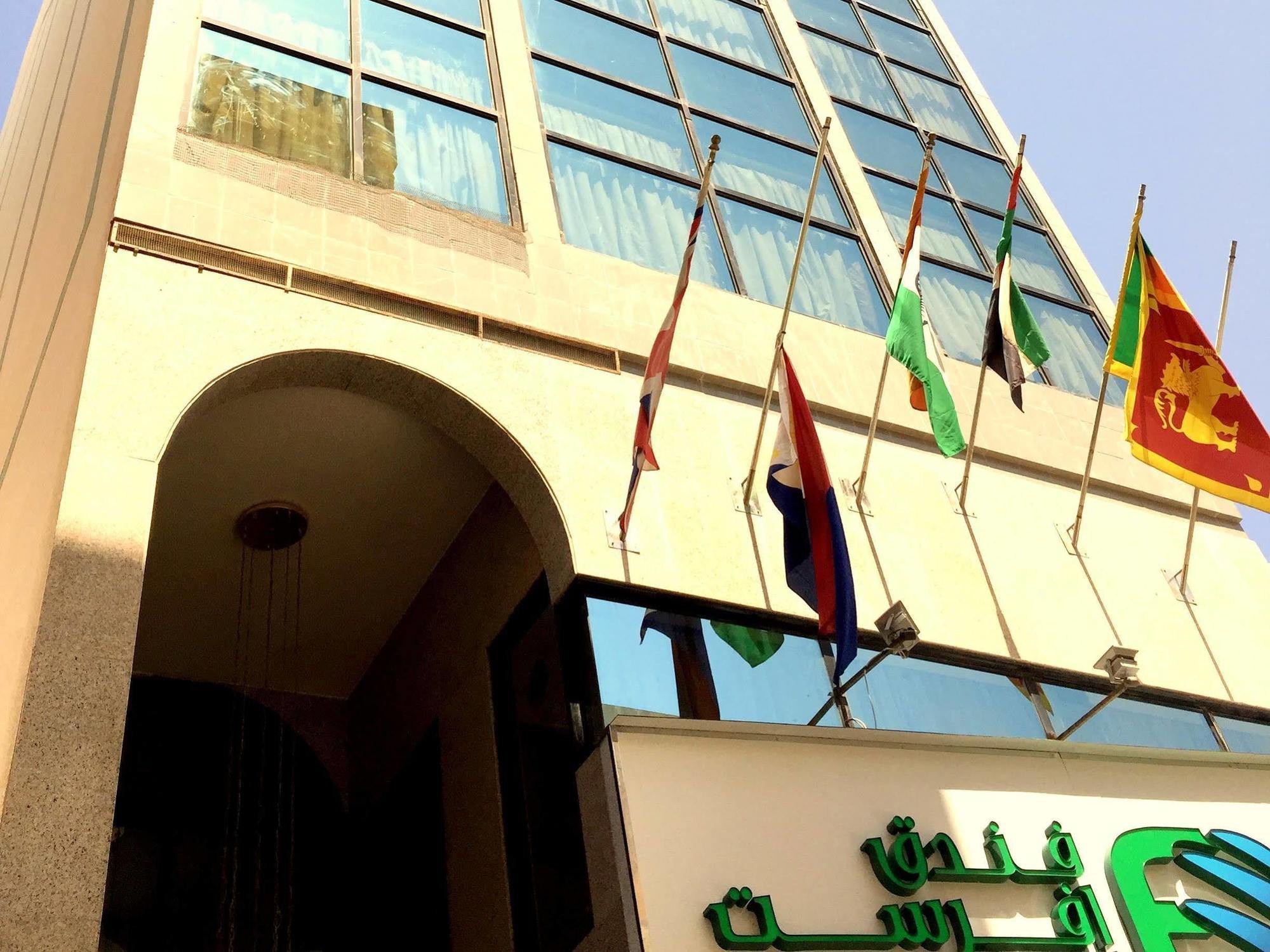 Everest International Hotel دبي المظهر الخارجي الصورة