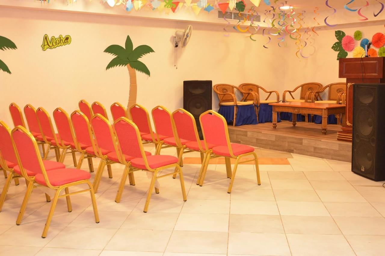 Everest International Hotel دبي المظهر الخارجي الصورة